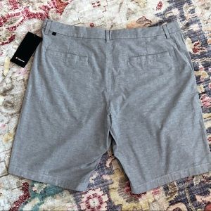 Lululemon Men’s Commission Shorts 11